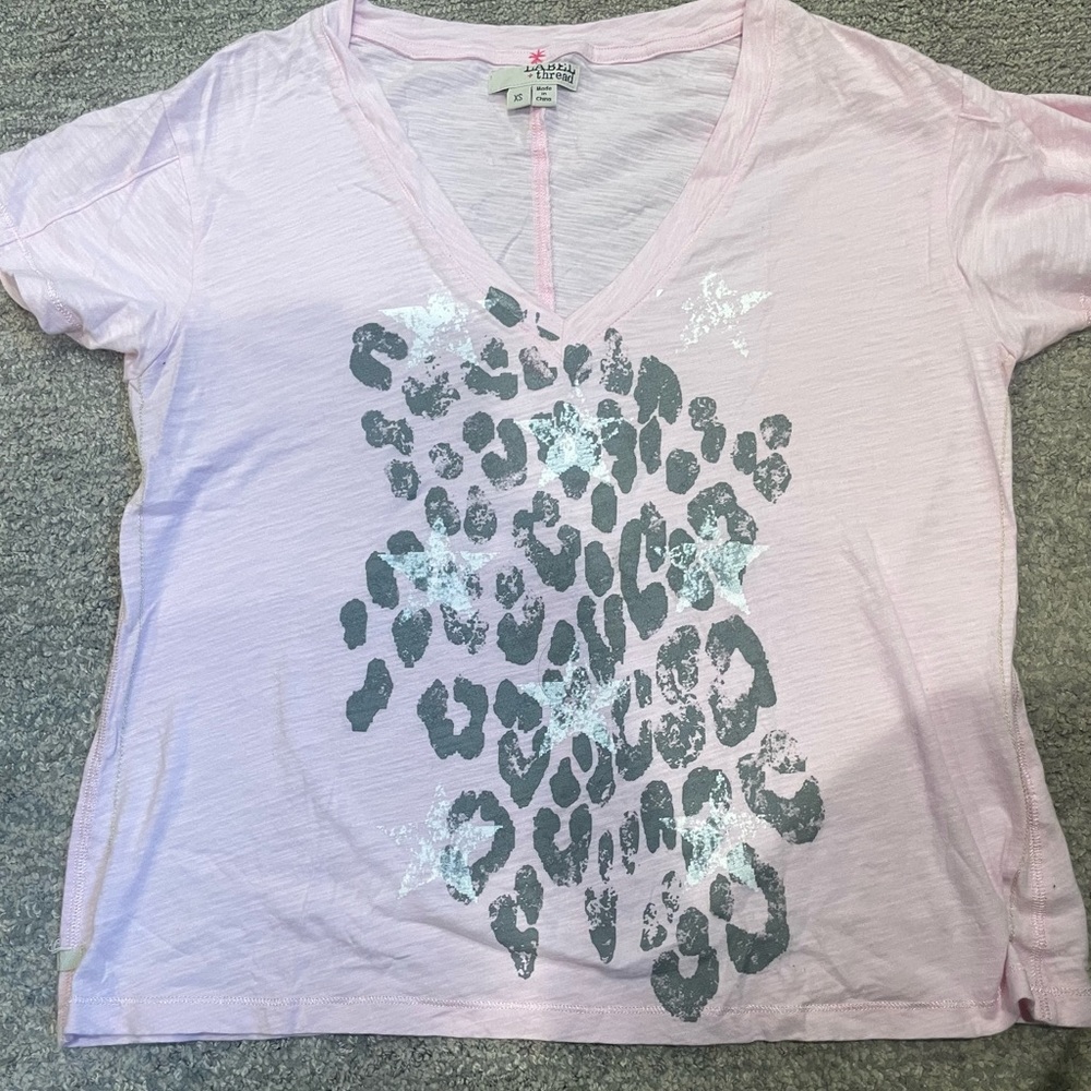 Label & Thread tee size XS